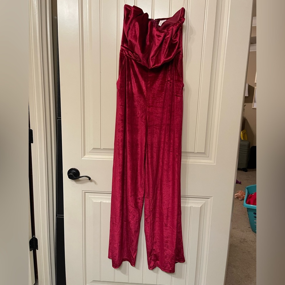 NWT Entro Velvet pant romper
